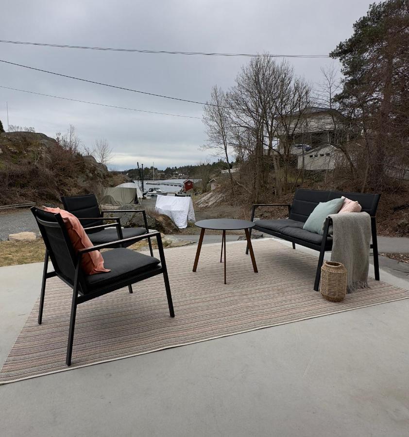 Cozy Cottage Close To Idyllic Archipelago With Additional Building If Booked For More Than 2 People Eydehavn Exterior photo