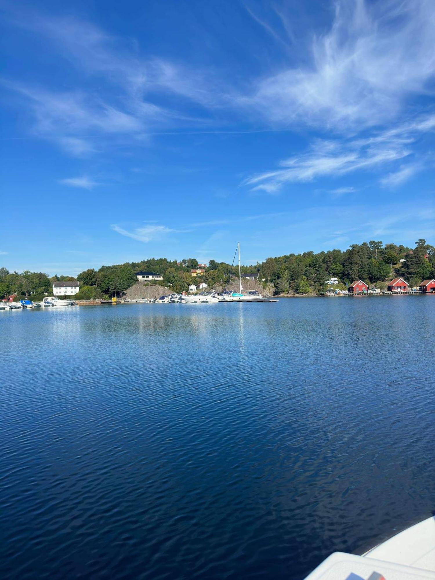 Cozy Cottage Close To Idyllic Archipelago With Additional Building If Booked For More Than 2 People Eydehavn Exterior photo
